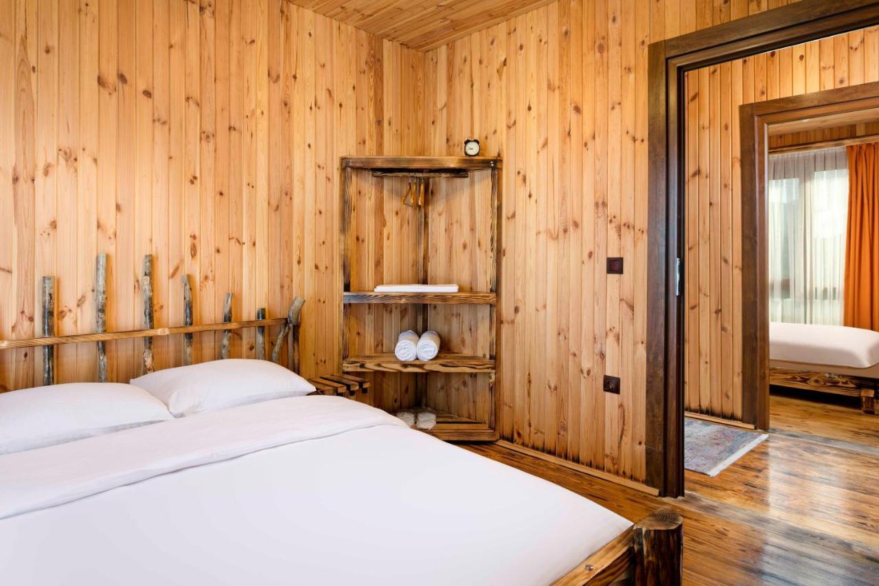 Hotel Botanik Goel Evleri Bucak Esterno foto