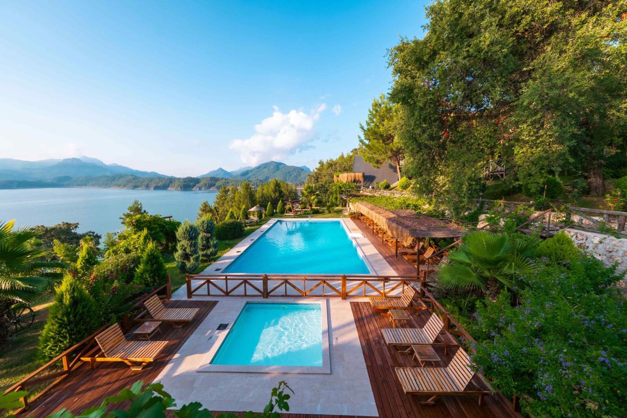 Hotel Botanik Goel Evleri Bucak Esterno foto